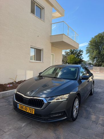 סקודה אוקטביה
