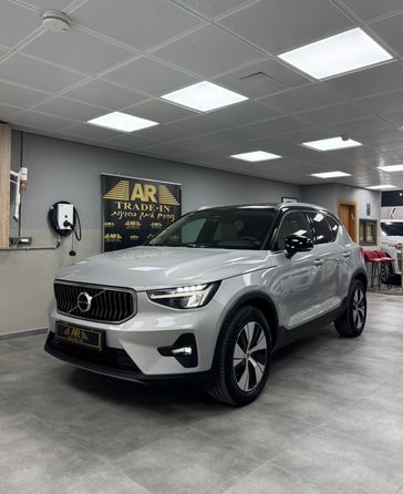 וולבו XC40