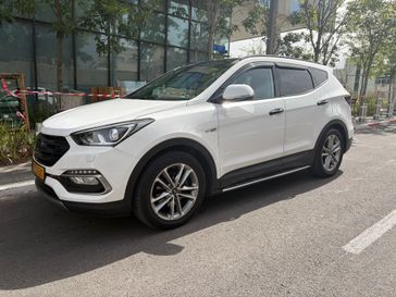 יונדאי סנטה פה