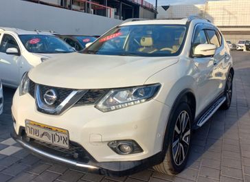ניסאן X TRAIL