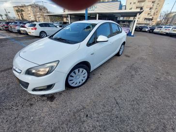 אופל אסטרה ברלינה