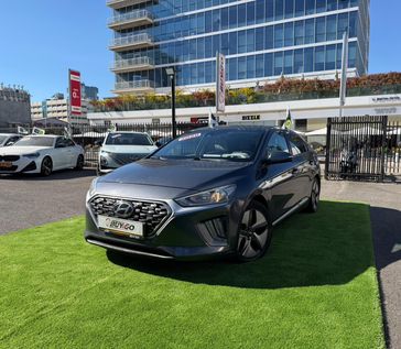 יונדאי איוניק