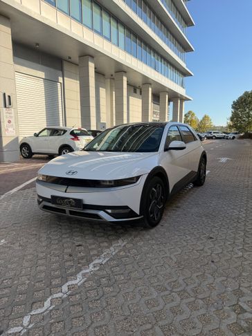 יונדאי איוניק