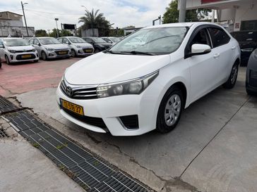 טויוטה קורולה