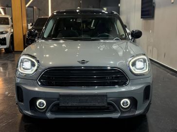 מיני קאנטרימן