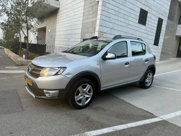 דאציה סנדרו