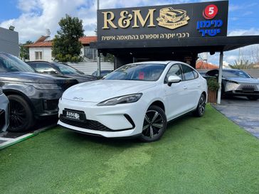 בי ווי די SEAL 5