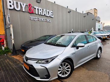 טויוטה קורולה