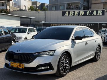 סקודה אוקטביה