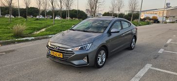 יונדאי אלנטרה