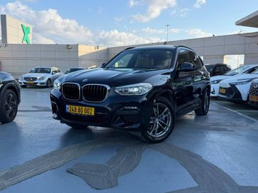 ב מ וו X3