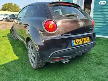 אלפא רומיאו מיטו