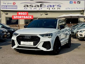 אאודי RSQ3