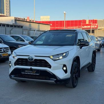 טויוטה RAV4