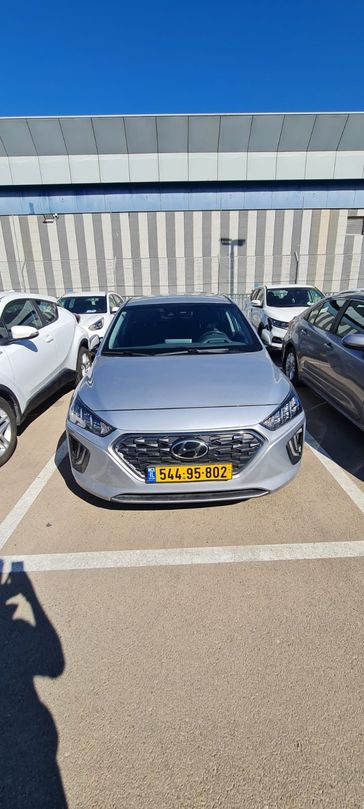 יונדאי איוניק