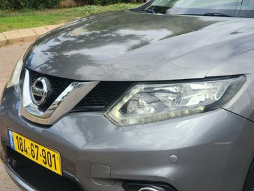 ניסאן X TRAIL