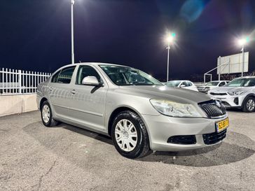 סקודה אוקטביה