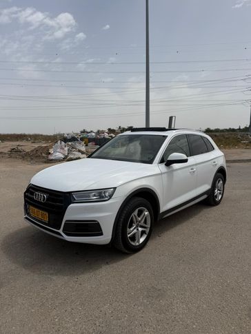 אאודי Q5