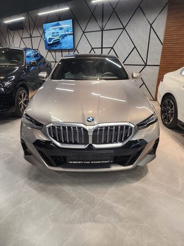 ב מ וו סדרה 5