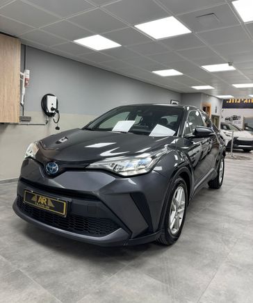 טויוטה C-HR