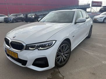 ב מ וו סדרה 3