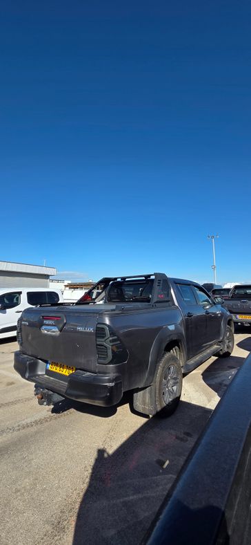 טויוטה היילקס