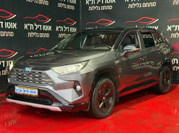 טויוטה RAV4
