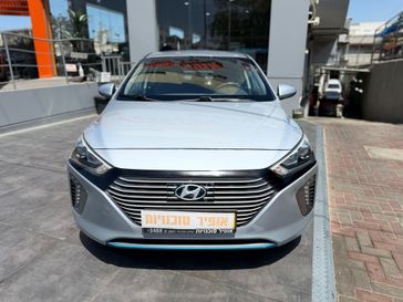 יונדאי איוניק