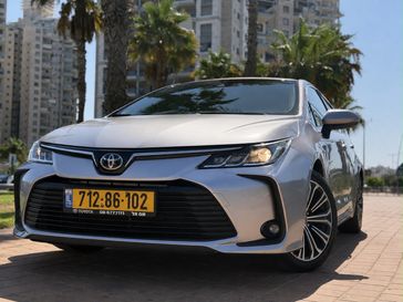 טויוטה קורולה