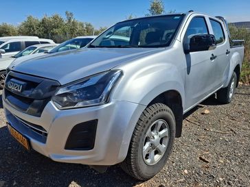 איסוזו D-Max