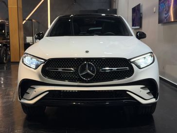 מרצדס GLC300 4MATIC