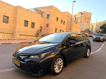 טויוטה קורולה