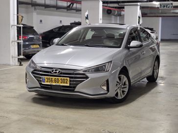 יונדאי אלנטרה