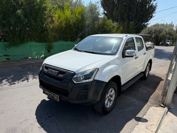 איסוזו D-Max
