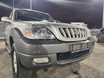 יונדאי טאראקן