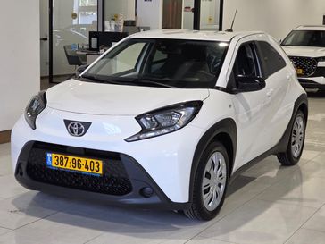 טויוטה אייגו