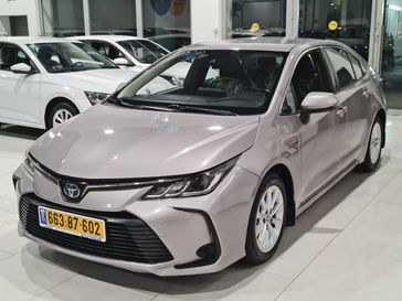 טויוטה קורולה