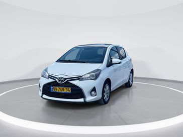 טויוטה יאריס