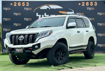 טויוטה לנד קרוזר
