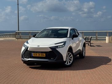 טויוטה C-HR