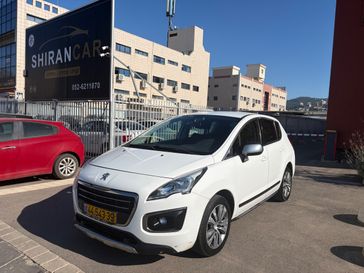 פיג'ו 3008