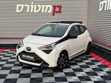 טויוטה אייגו