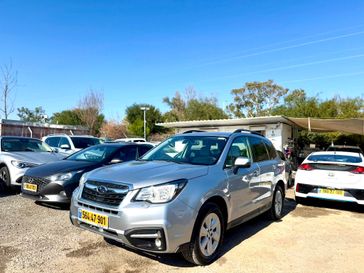 סובארו פורסטר