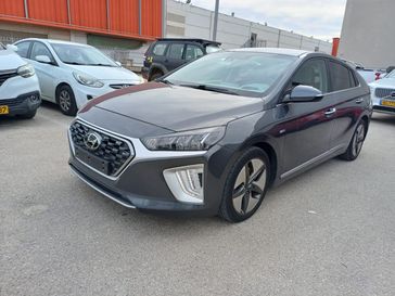 יונדאי איוניק