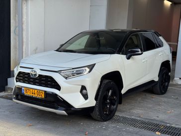 טויוטה RAV4