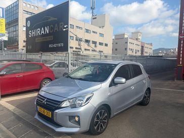 מיצובישי ספייס סטאר