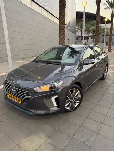 יונדאי איוניק