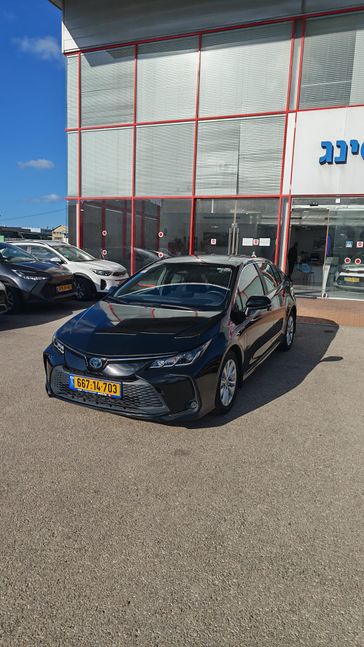 טויוטה קורולה