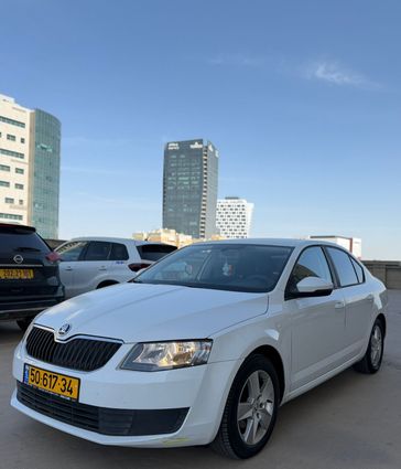 סקודה אוקטביה