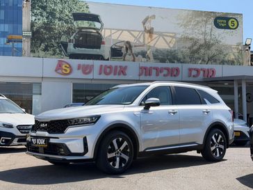 קיה סורנטו